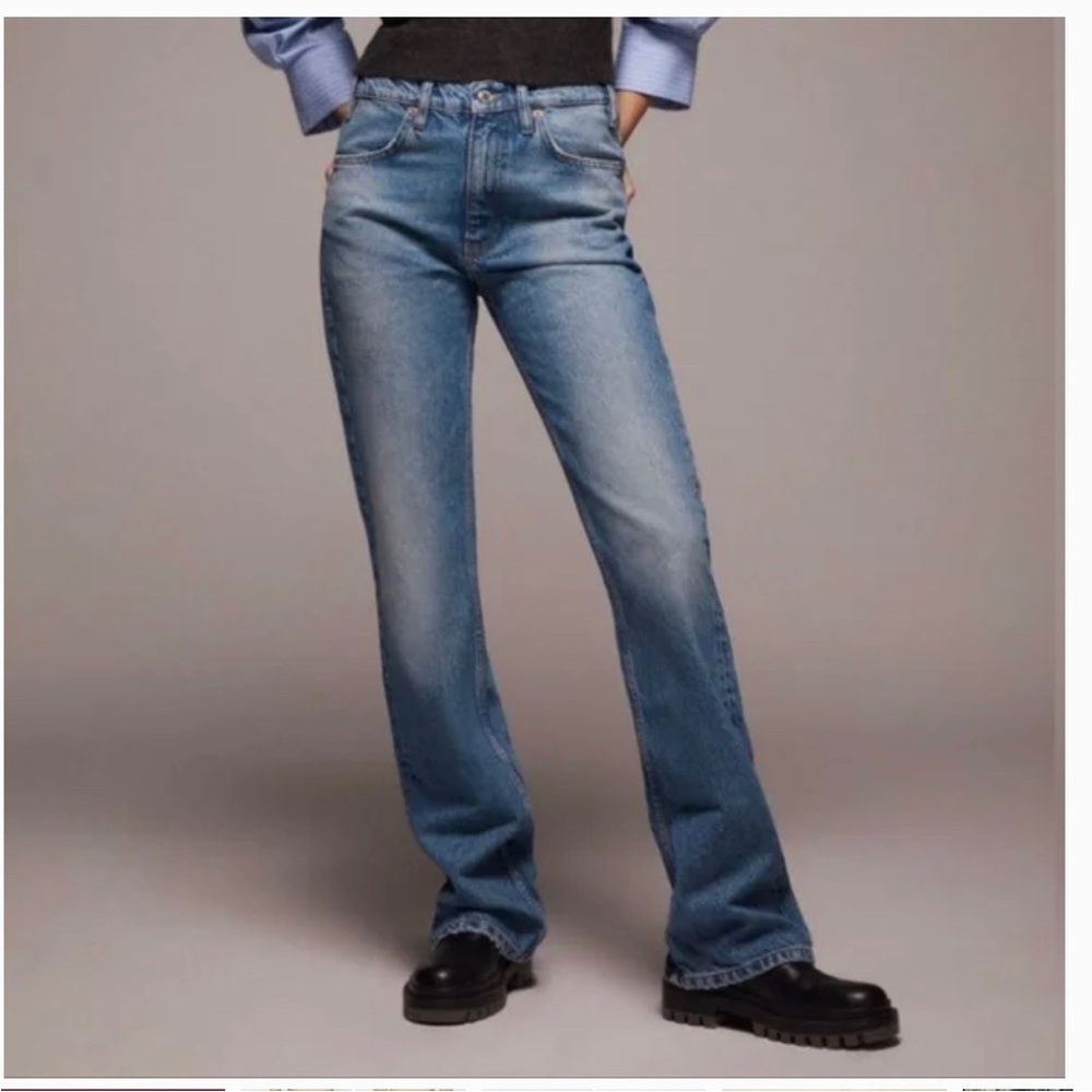 Zara “The Vintage Flare” size 12 jeans